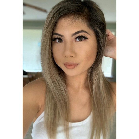 Meet your Posher, Kelly - Picture 1 of 1